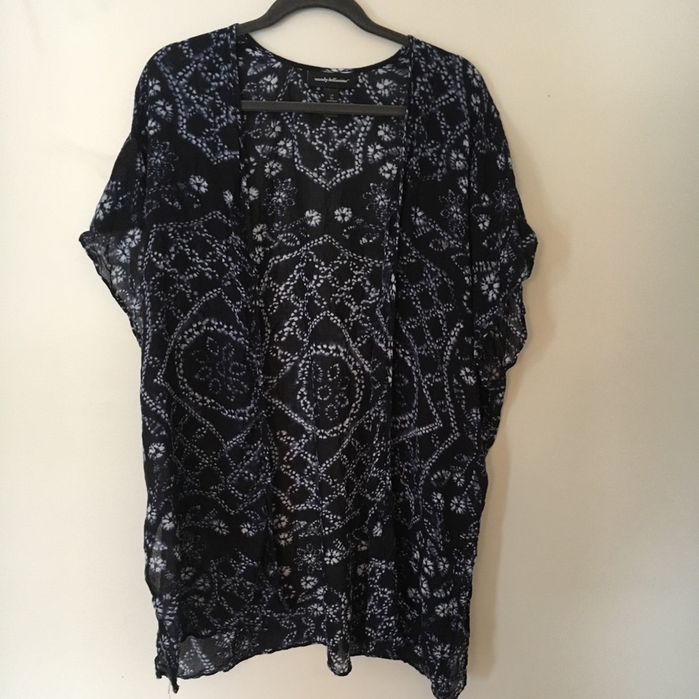 Wendy Bellissimo Maternity Kimono.
